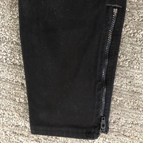 Tight Black Pants with Ankle Zippers - Size 4R - Express - Picture 3 of 3
